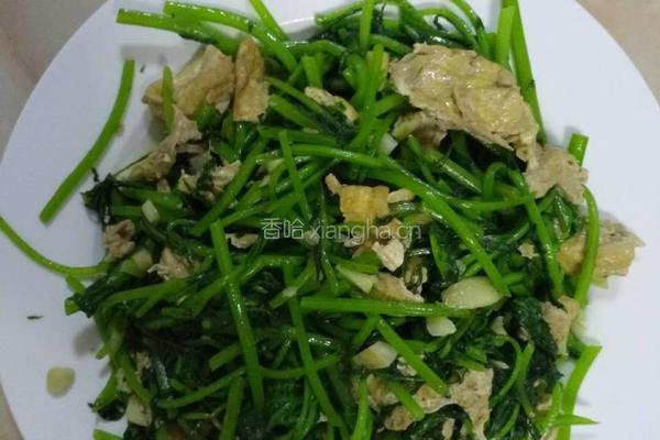 茼蒿炒鸡蛋