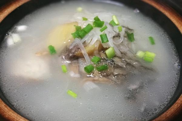 鲫鱼汤的做法图解4