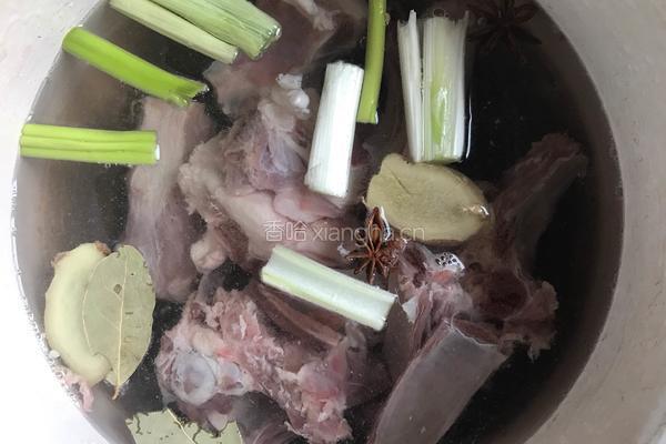蜜汁羊排的做法图解2