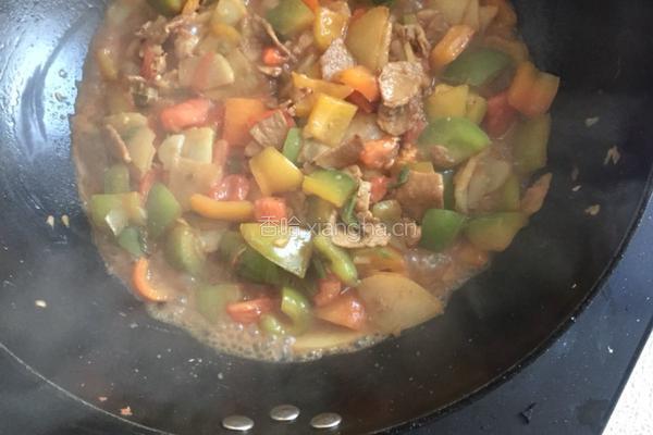 柿子椒土豆炒肉片的做法图解8