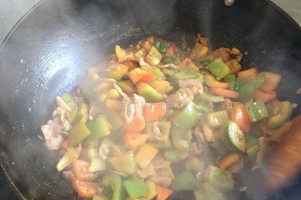 柿子椒土豆炒肉片的做法图解7