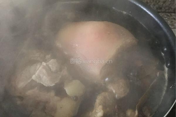凉拌猪头肉的做法图解2