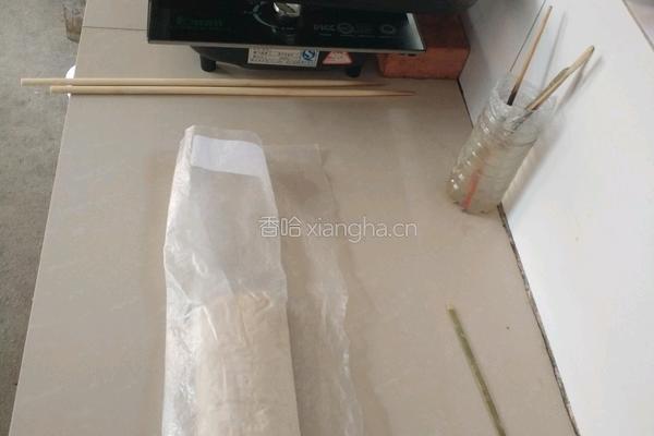 奶香余洪油条的做法图解4