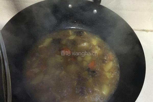 猪肉炖土豆胡萝卜山药的做法图解5