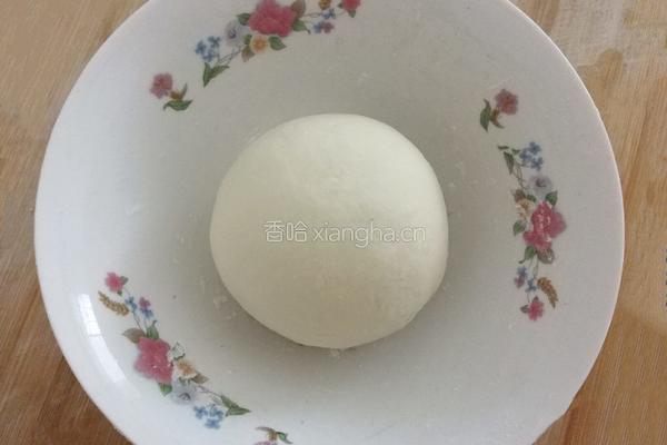 玉兔花样小馒头的做法图解4