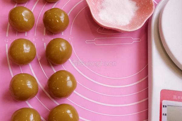 多色冰皮月饼的做法图解4