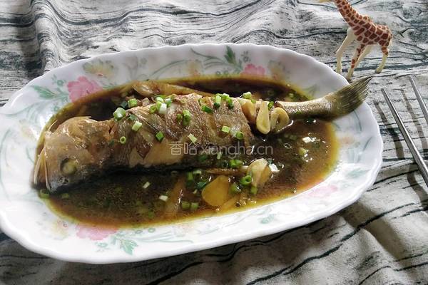 红烧黄花鱼的做法图解10