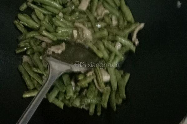 四季豆炒肉的做法图解5