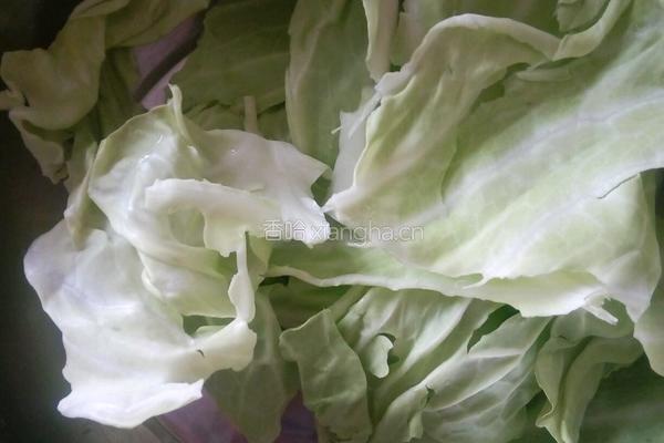 大头菜炒西红柿的做法图解1