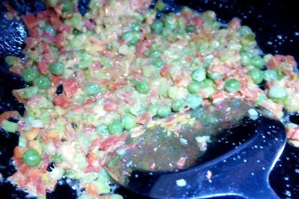 黄金炒饭的做法图解8