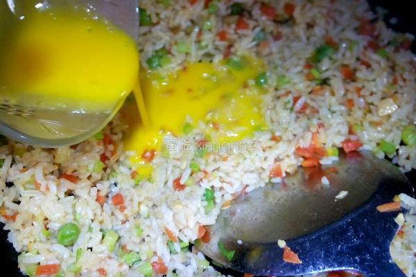 黄金炒饭的做法图解10