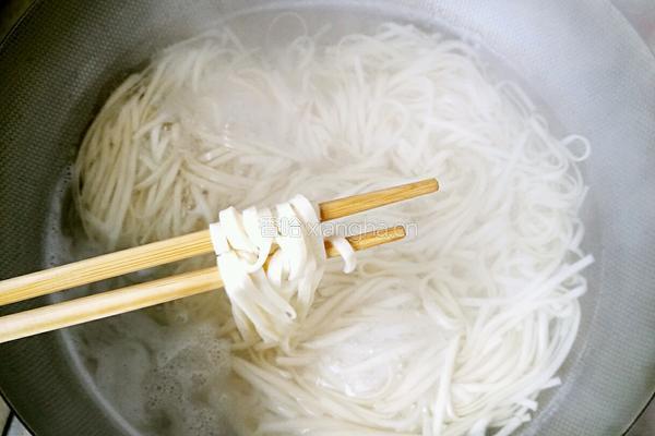 香菇肉丝面的做法图解11