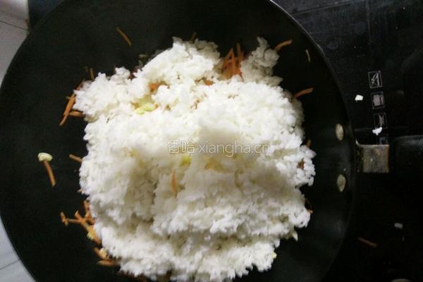 酱油炒饭的做法图解9