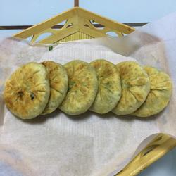 韭菜鸡蛋馅饼的做法[图]