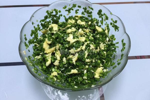 韭菜鸡蛋馅饼的做法图解5