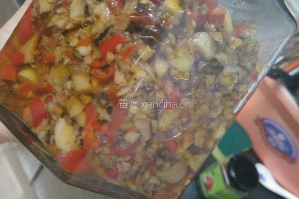 香菇辣肉酱的做法图解7