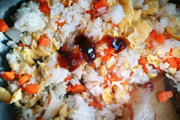 蛋炒饭的做法图解4