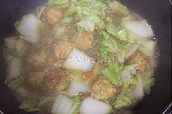 丸子白菜炖粉条的做法图解6