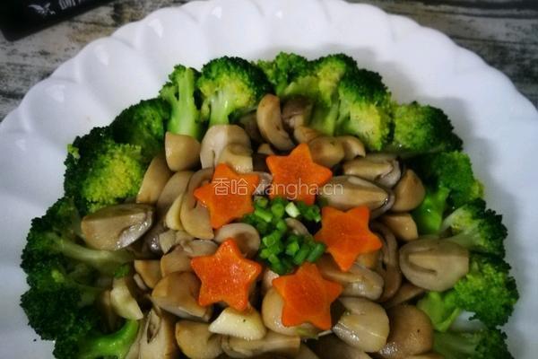 草菇炒西兰花的做法图解5
