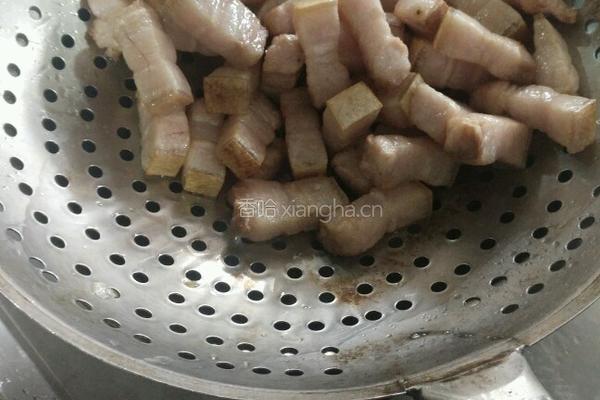 土豆红烧肉的做法图解3