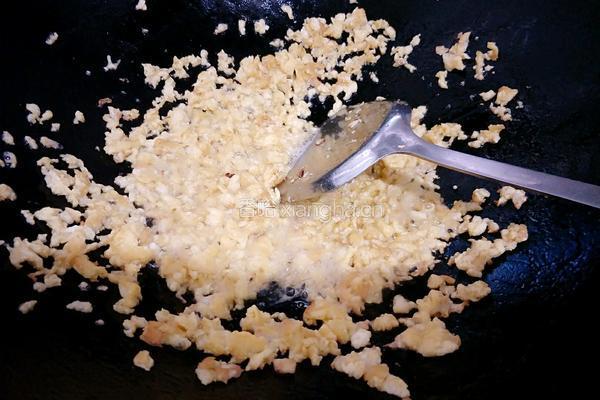 韭菜虾仁饺子的做法图解8