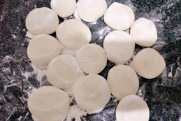 韭菜虾仁饺子的做法图解16