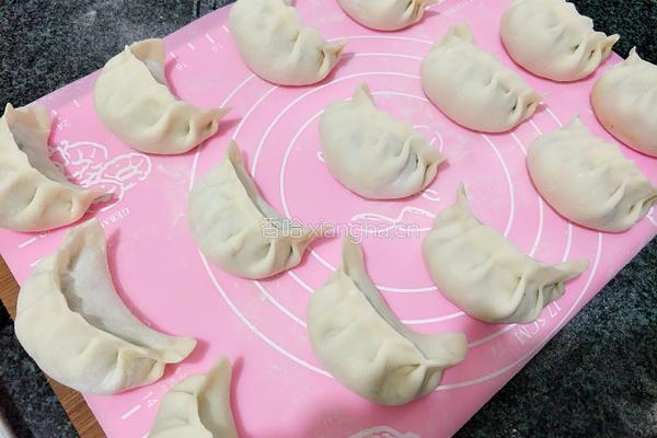 韭菜虾仁饺子的做法图解22