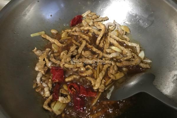 花生芽炒肉丝的做法图解7