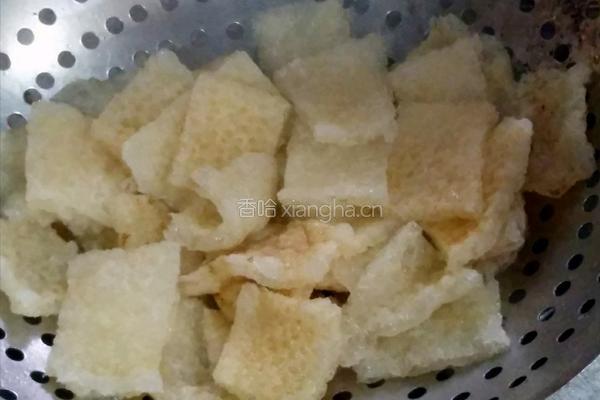 锅巴三鲜的做法图解3