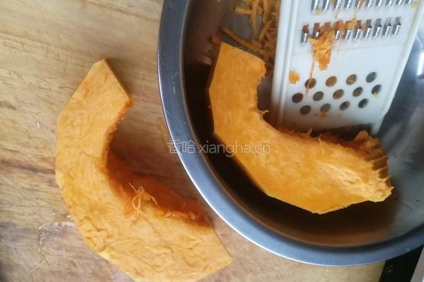 南瓜丝蛋饼的做法图解1
