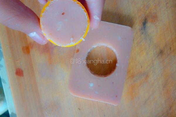 美味早餐香肠鸡蛋的做法图解2