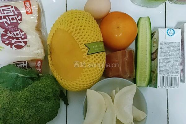 鸡蛋三明治的做法图解1