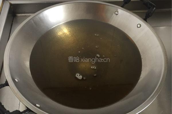 本帮油爆虾的做法图解2