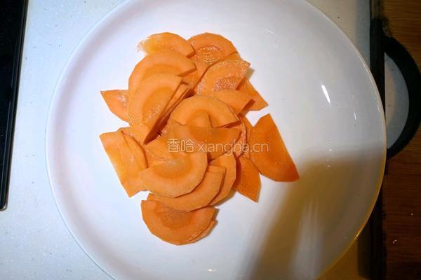 小炒回锅白菜的做法图解2