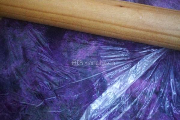 红豆沙馅紫薯糕的做法图解2