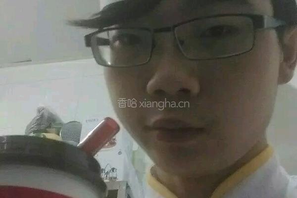 小小俊草鱼刺身的做法图解6