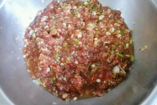 玉米面发面蒸饺的做法图解4