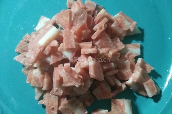 培根蛋炒饭的做法图解1