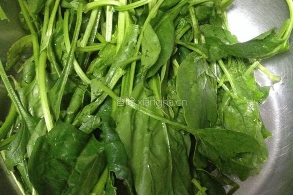 凉拌菠菜粉丝的做法图解2