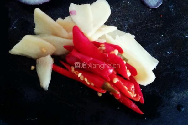 洋葱回锅肉的做法图解2