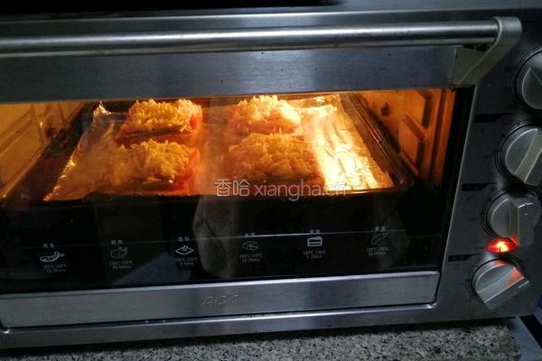 芝士培根小披萨的做法图解5
