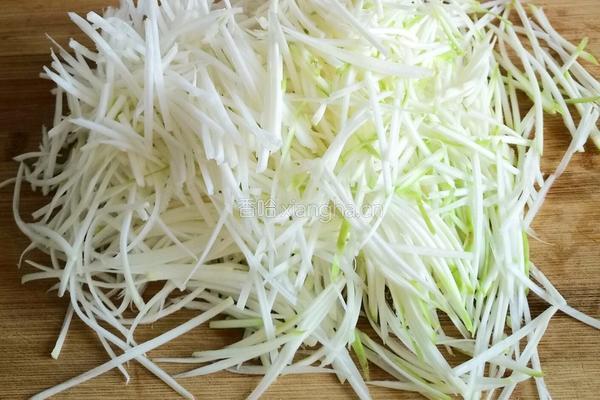 炝炒芥菜丝的做法图解3