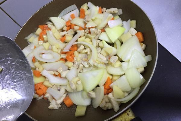 咖喱鸡肉饭的做法图解3