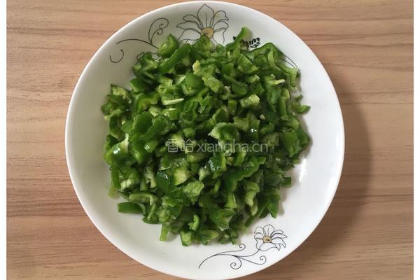 青椒蛋饼的做法图解2