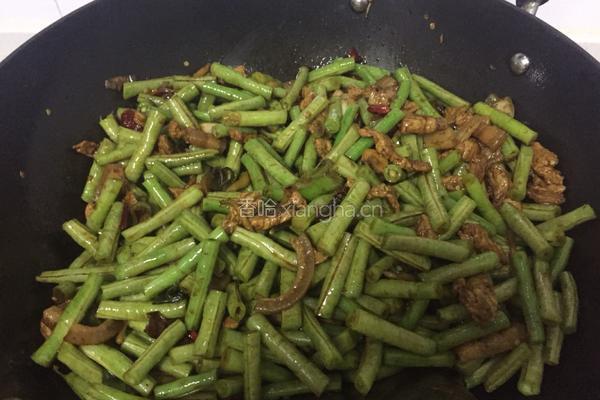 豆角炒肉的做法图解4