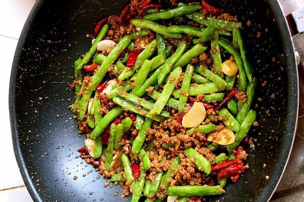干煸四季豆的做法图解10
