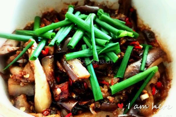 咸鱼茄子煲