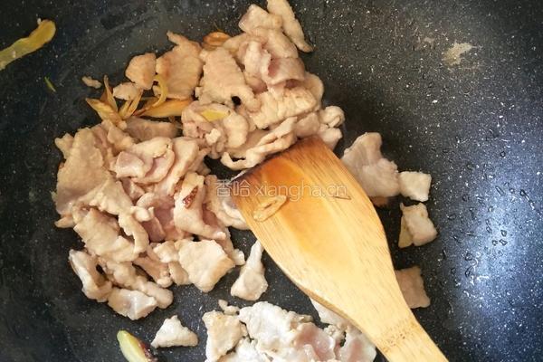 杏鲍菇炒肉的做法图解7