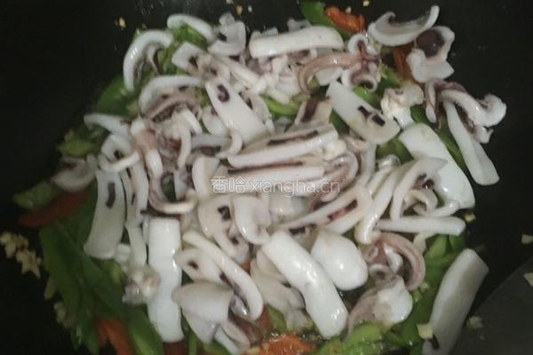 小炒孜然鱿鱼的做法图解8