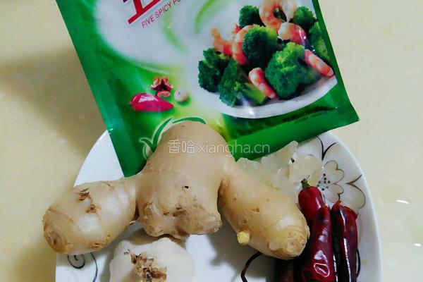 土豆炖牛腩的做法图解2